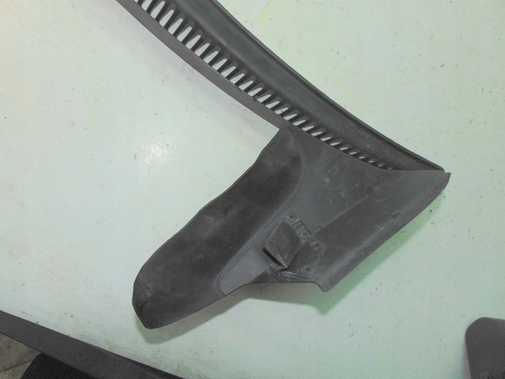 фото №6, Vw phaeton 3.0 04r жабо пластиковый корпус