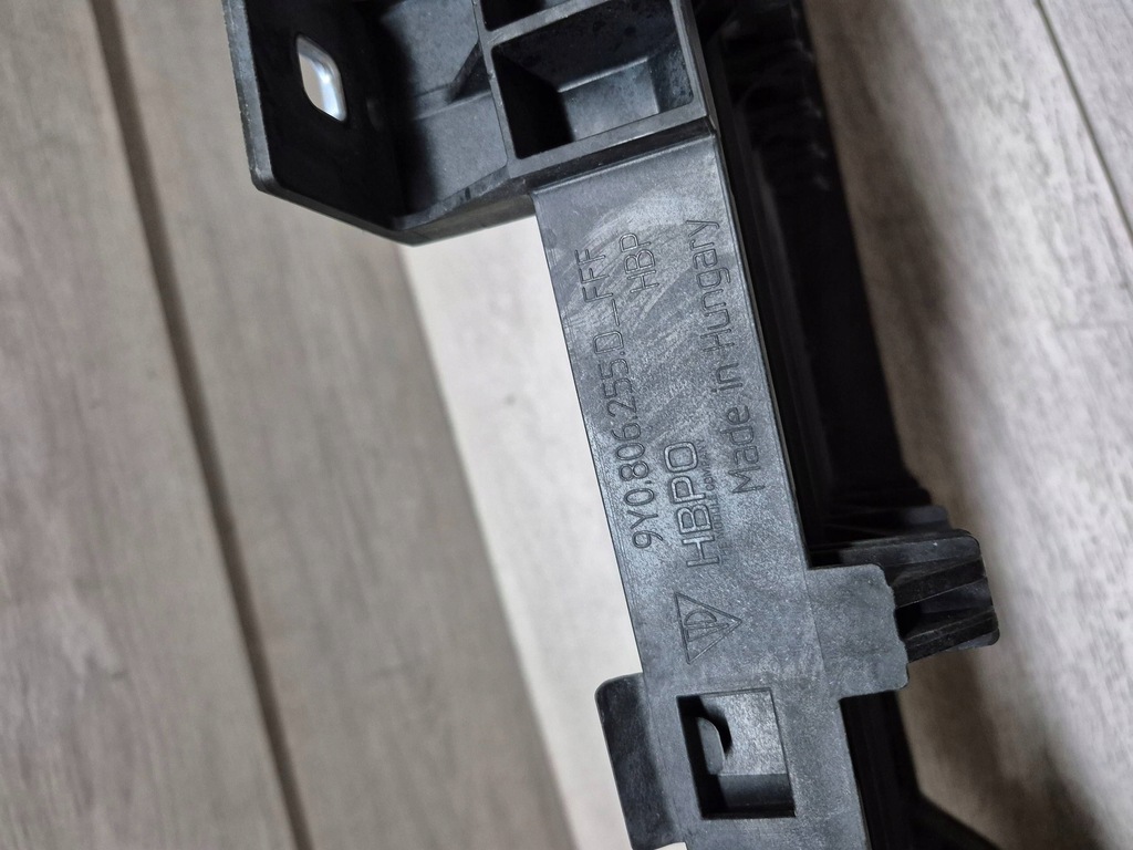 фото №15, 13902. cayenne жалюзі впуск повітря 9y0806255d