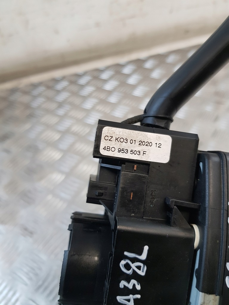 фото №7, Переключатель комбинированный лента j0959654ac 4b0953503f audi a3 8l 00r-