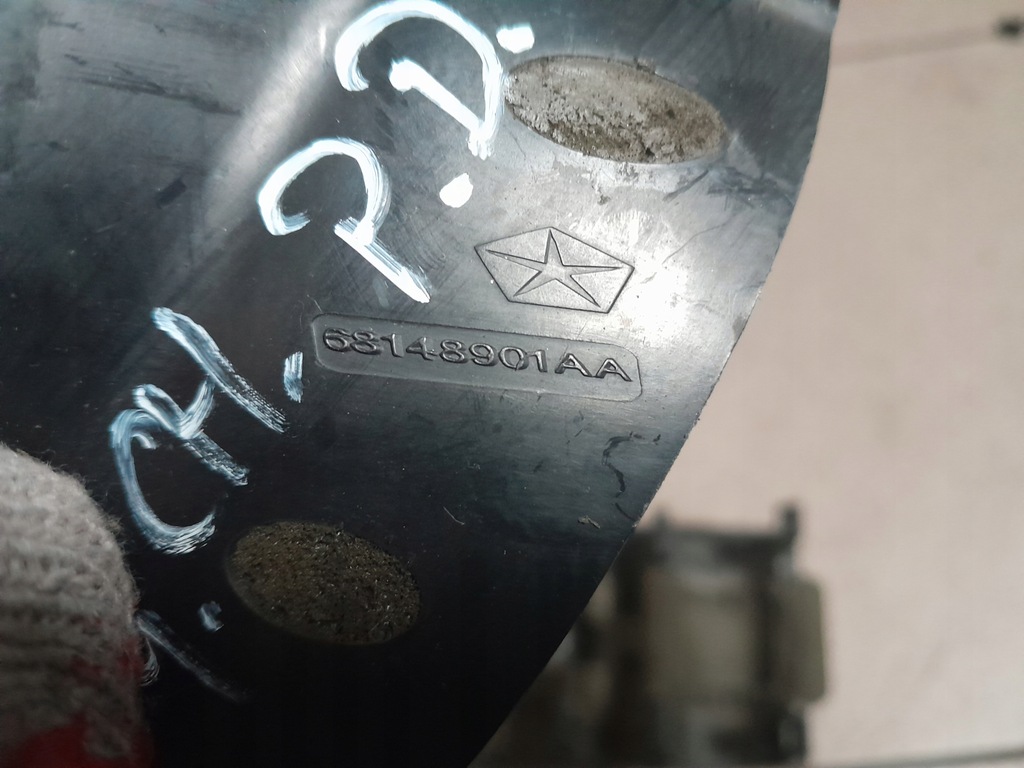 фото №8, Jeep grand cherokee iv wk2 2015r кронштейн кронштейн захист накладка жабо