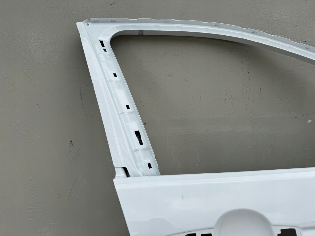 фото №2, Land rover discovery sport 14r- двері праве передні правий перед