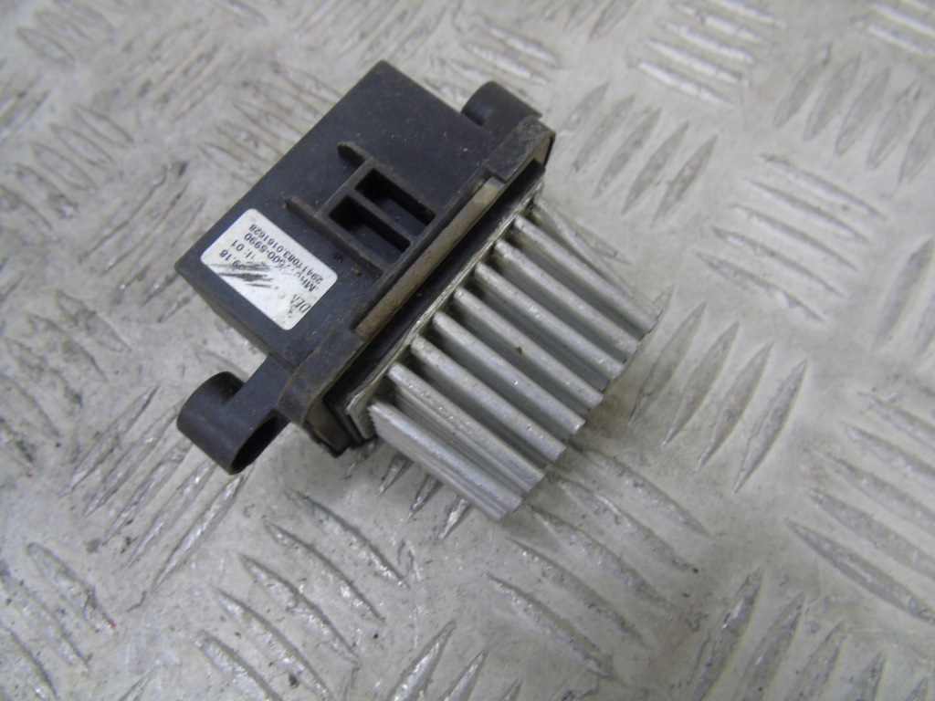 Купити Резистор вентилятор alfa romeo giulia 29411083