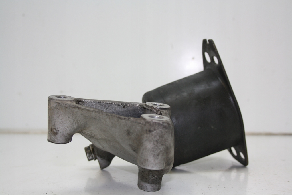 фото №16, Кронштейн двигуна alfa romeo 146 99-00 оригінал nowa