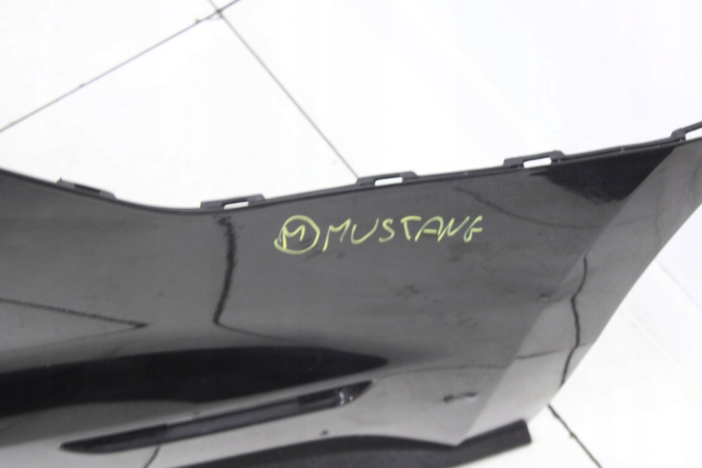 Ford mustang vi 6 gt 2014r- бампер задний  задний фонари стоп pdc Киев