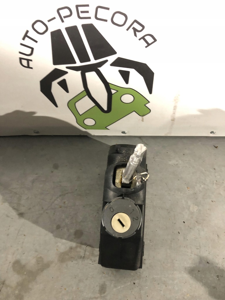 фото №1, Smart fortwo домкрат 0007543v003