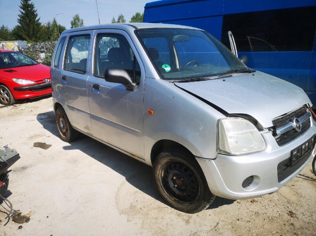 Opel agila стартер 2006 1.3l 12576306 125763-06 Оригинал