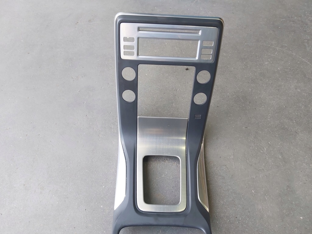 фото №3, Рамка домкрата радіо volvo xc70 ii v70 iii s80 lift