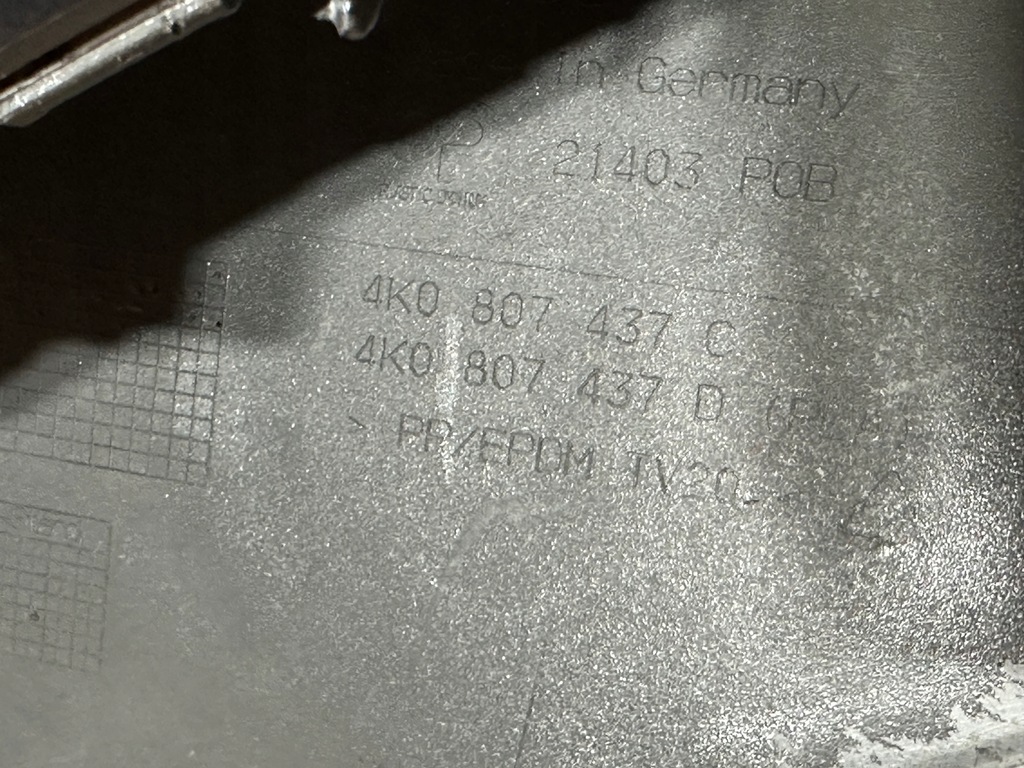 фото №12, Audi a6 c8 s-line 4k0 18r- бампер передний перед