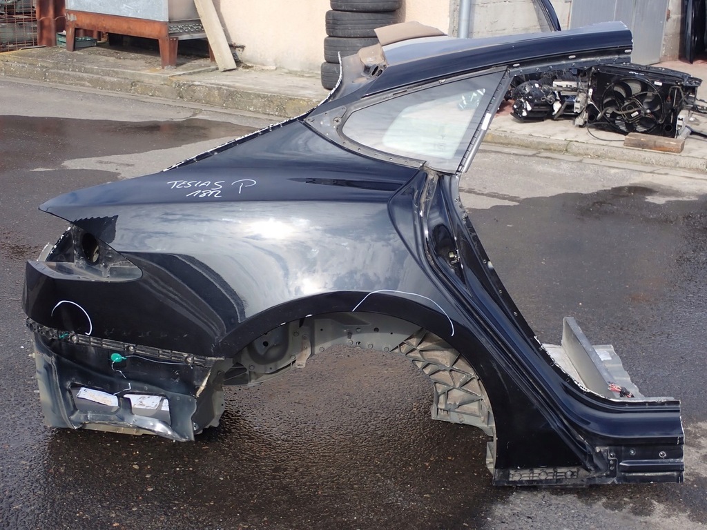 фото №1, Четверть крыло правый задняя europa оригинал tesla s 18r