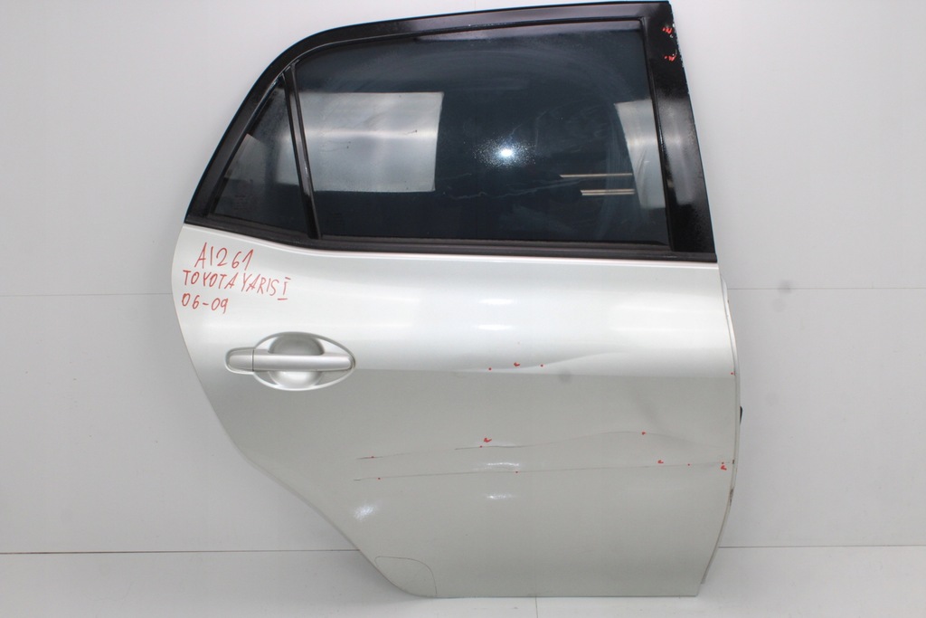 фото №1, Двері правий задня toyota auris i 06-09r 1c0