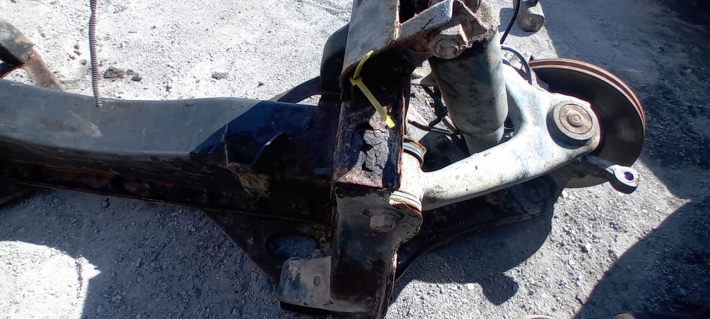 фото №10, Iveco daily 00-14 підрамник підрамник підрамник підвіска перед