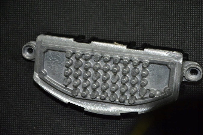 фото №1, Резистор вентилятор vw passat b8 3q0907521a