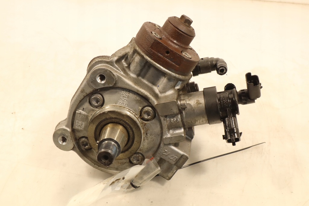 фото №1, Насос впрыскная citroen c3 ii lift 1.4hdi 0445010516