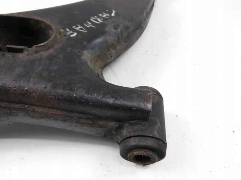 фото №8, Toyota carina e t19 важіль нижній перед лівий