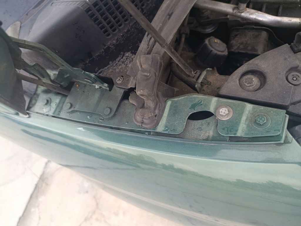 фото №4, Крила перед передній правий renault scenic ii