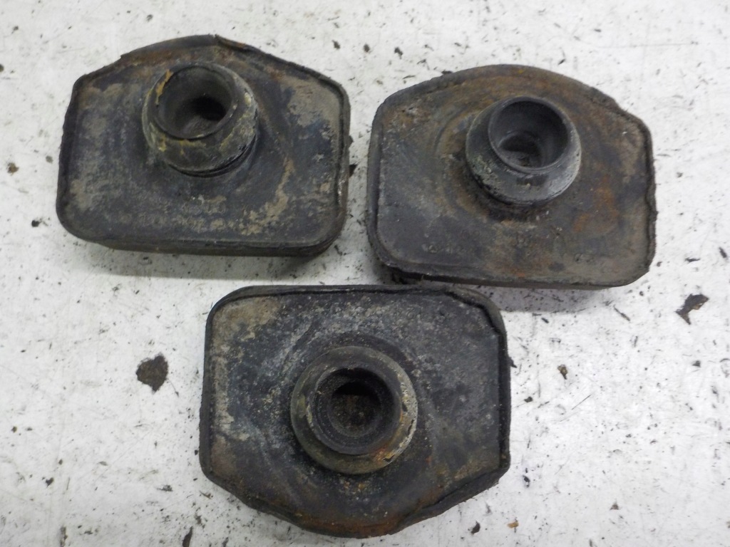 Купить Mercedes w124 заглушка порог под кулиса