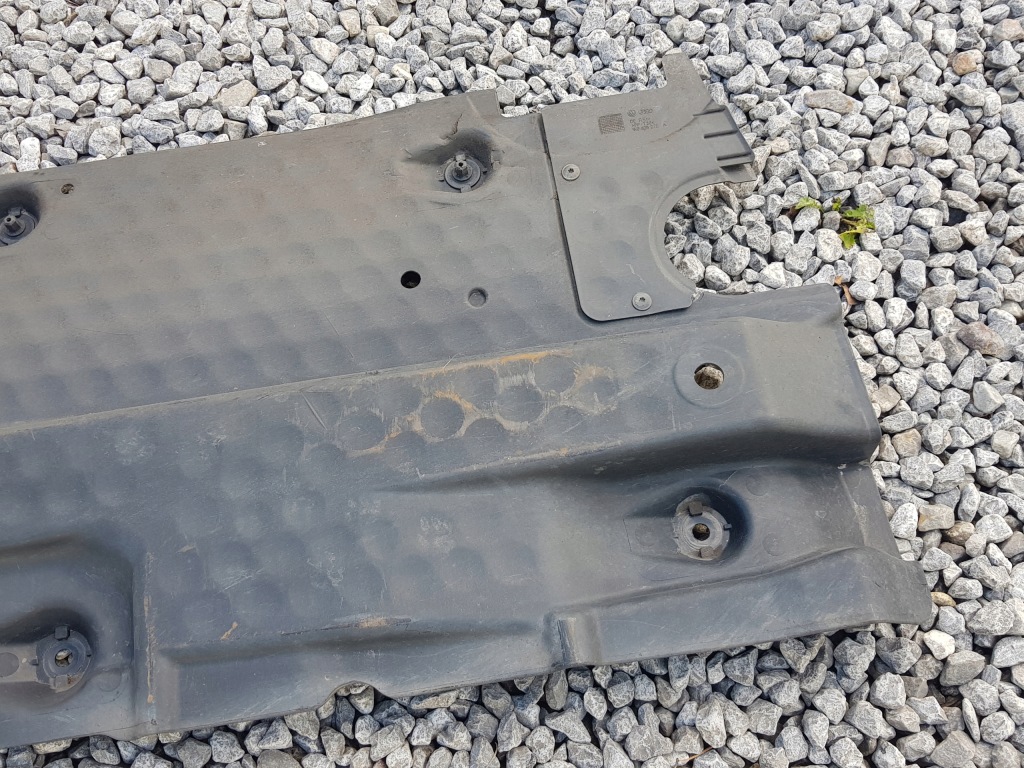 фото №10, Захист підвіска нижня права / audi a3 8p - vw golf v - seat leon ii - ładna