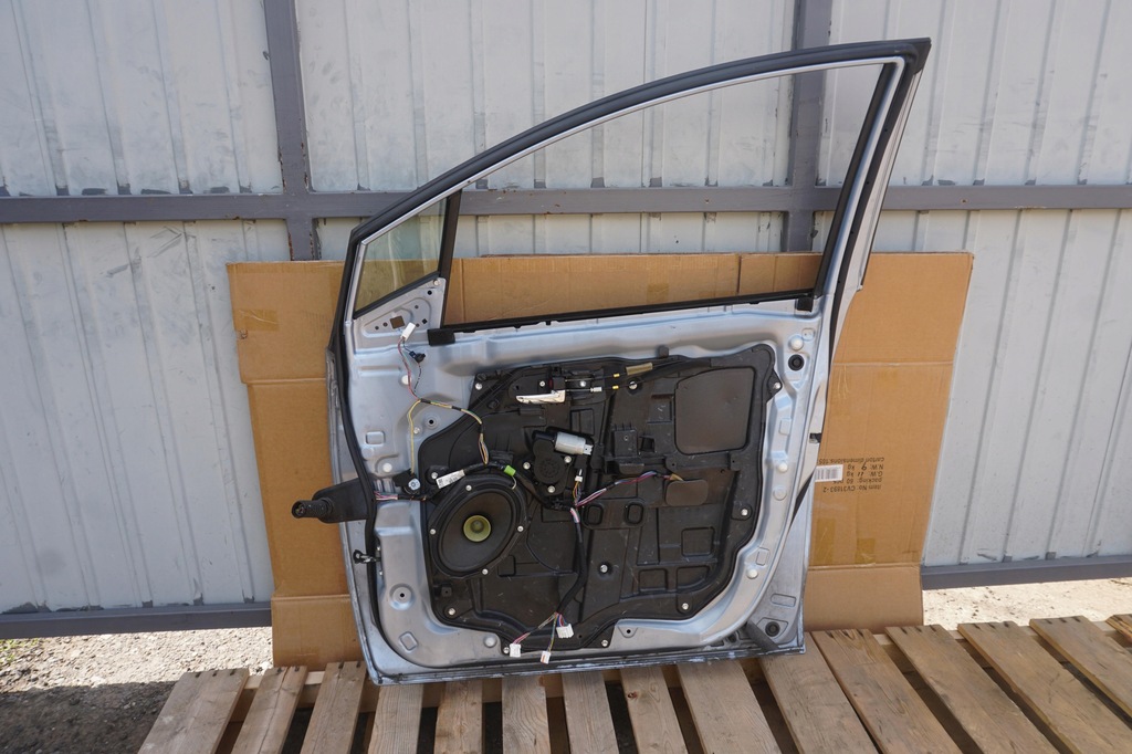 фото №13, Mazda 5 cw ii двері передні праве 42n сріблястий 2010-2015rok скло