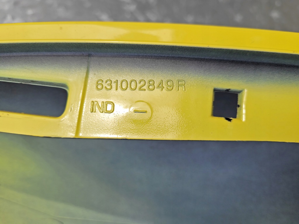 Крило передній ліве / правий перед renault twingo 3 2013- Зі Шроту