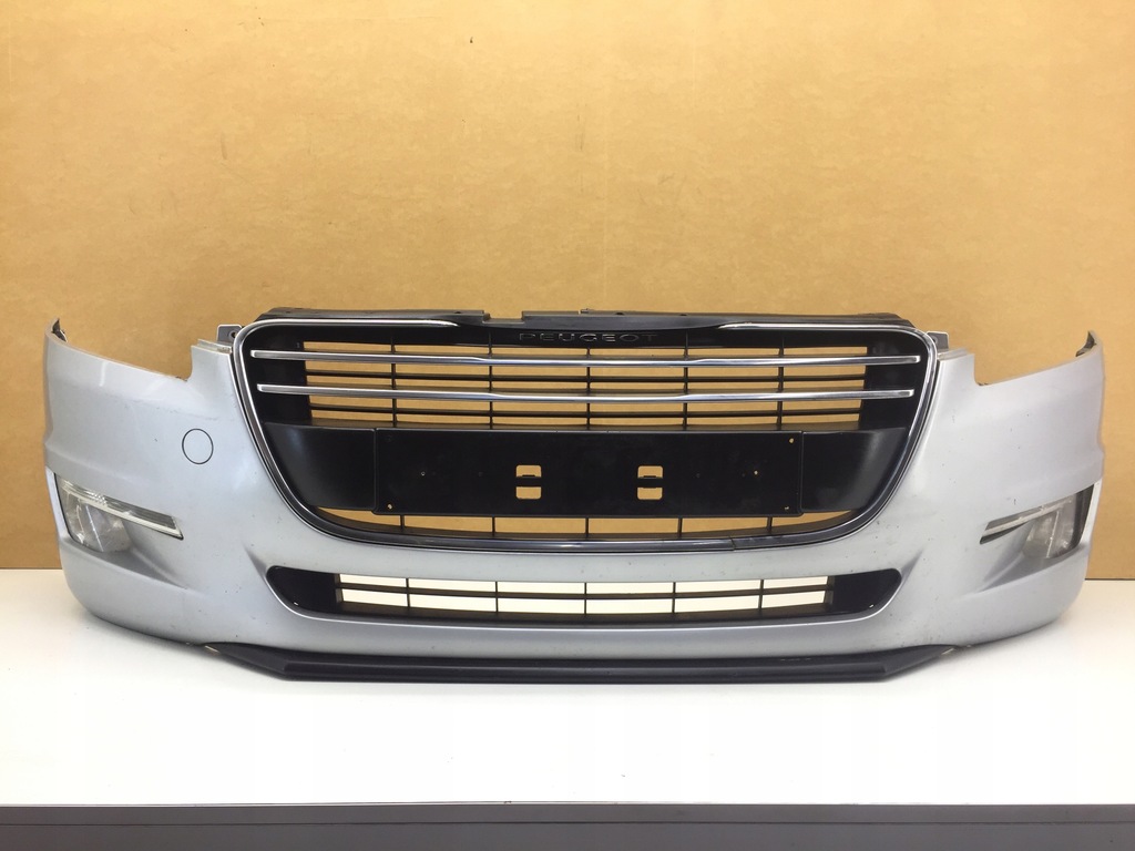 фото №1, Peugeot 508 бампер передний перед решётка радиатора оригинал демонтаж