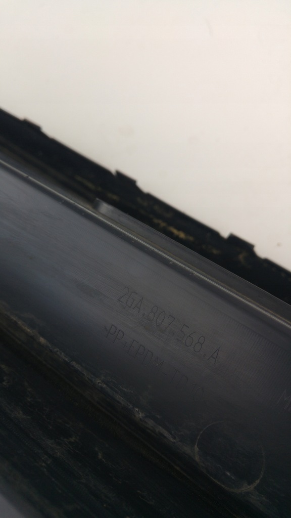 фото №9, Vw t-roc r-line спойлер накладка бампера задняя 2ga807568a