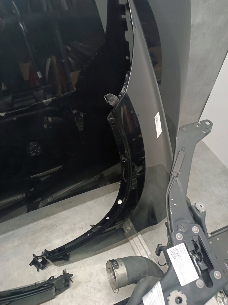 Капот крыло  бампер ремень передний комплект перед kol.475 bmw x1 f48 в Украине