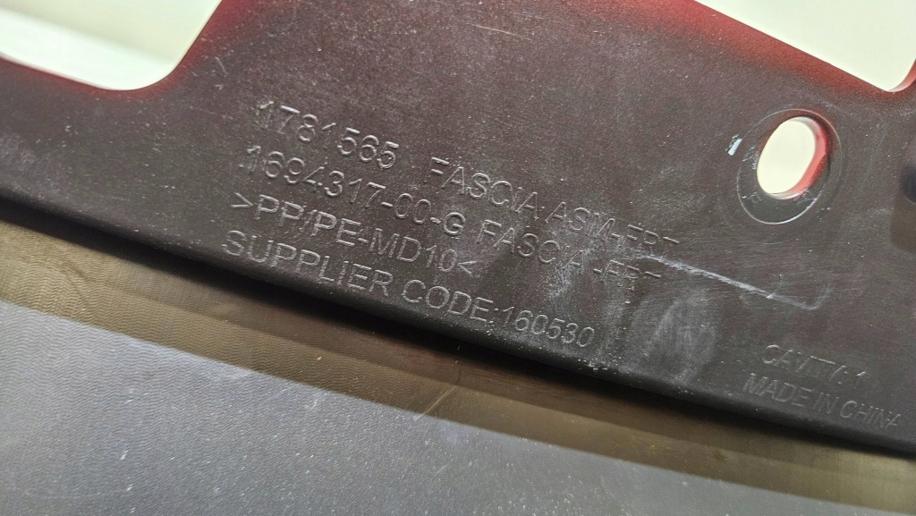 Бампер перед передний tesla model 3 lift 2023- 1781565-14-b Недорого