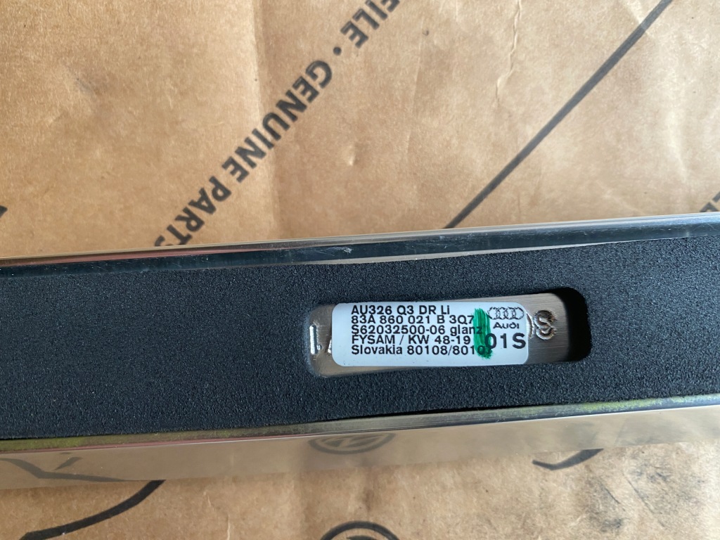 2× audi q3 83a рейлинги кровельные 83a860021b 83a860022b 83a 860 021 b 83a 860 022 с Разборки