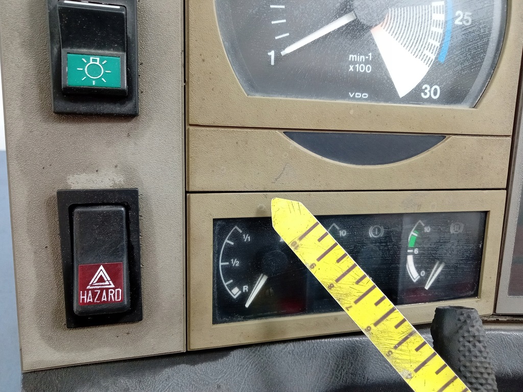 фото №4, Man f2000 лічильник прилади tacho 81.25210.6072