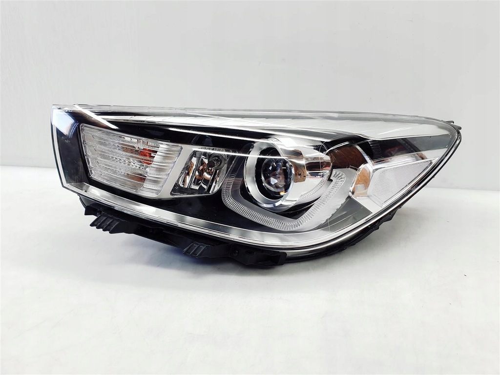 фото №1, Kia rio 4 iv 17r+ левая лампа перед full led ory eu !