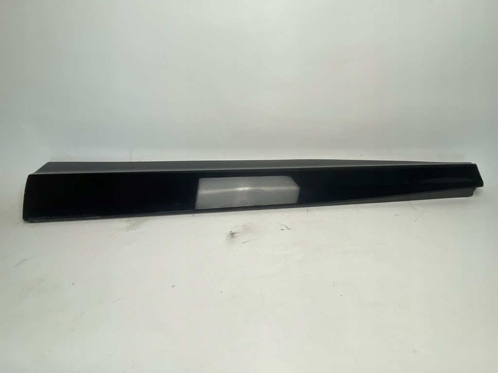 фото №1, Молдинг дверь правый перед ford mustang mach-e lj8b-r2084x-baw