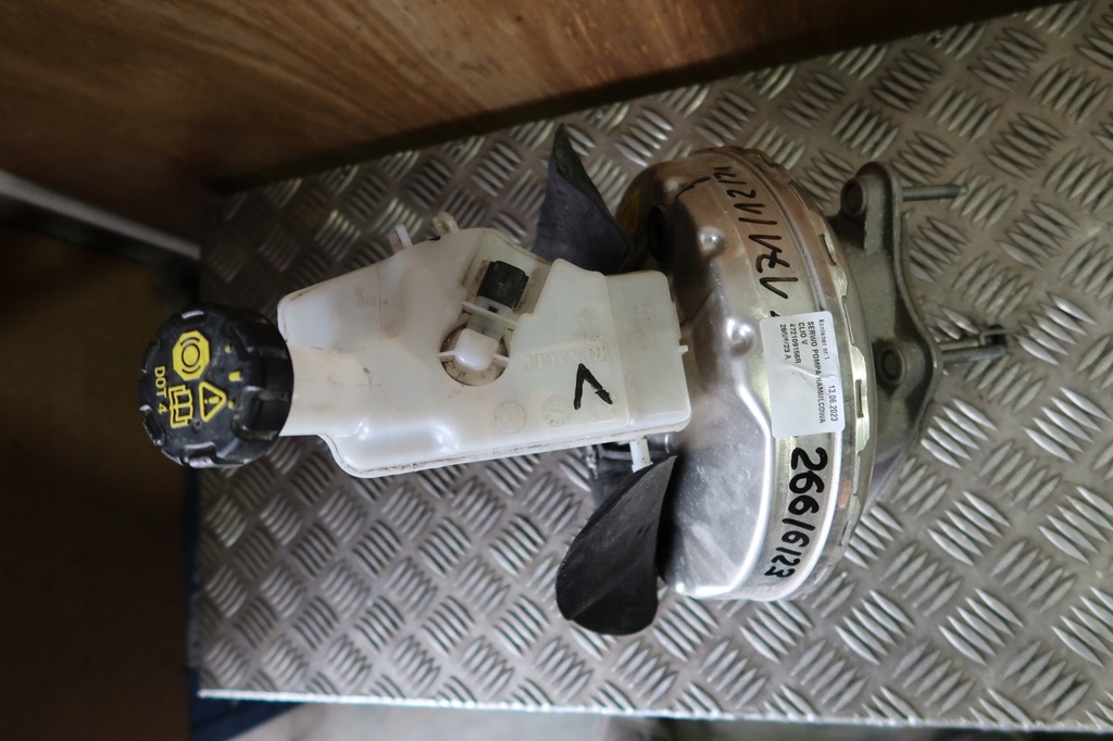 фото №1, Підсилювач гальм насос гальмівна clio v 472109156r