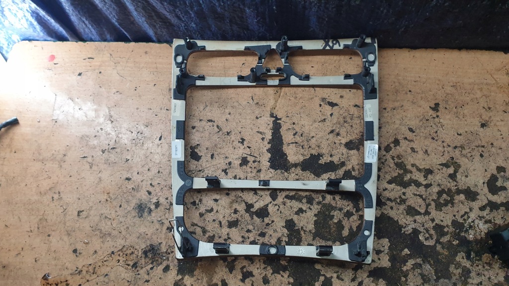 фото №2, Mercedes w203 панель рамка радіо drewno