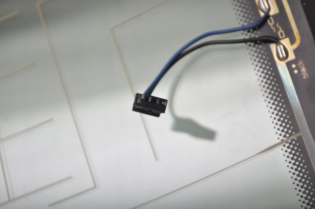 фото №9, Audi a4 b9 sedan стекло задняя задняя