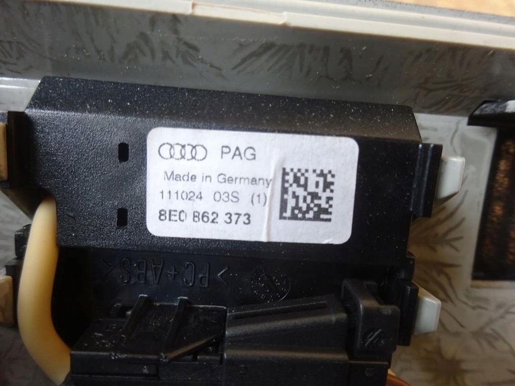 фото №12, Audi a3 8p лампа стельовий мікрофон bluetooth czarna soul s-line