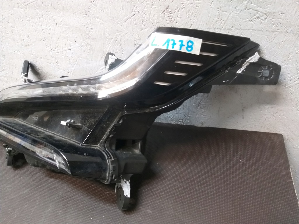 фото №3, Противотуманная фара противотуманные фары правый левый renault megane v 5 e tech