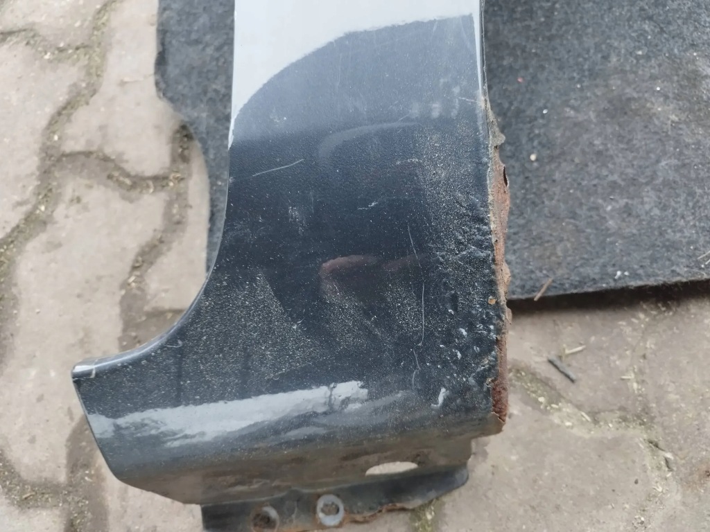 Mazda 3 1 2008 перед сторона правая крылья с Разборки