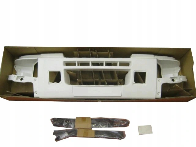 фото №1, Renault premium dxi обшивка бампера бампер kpl.