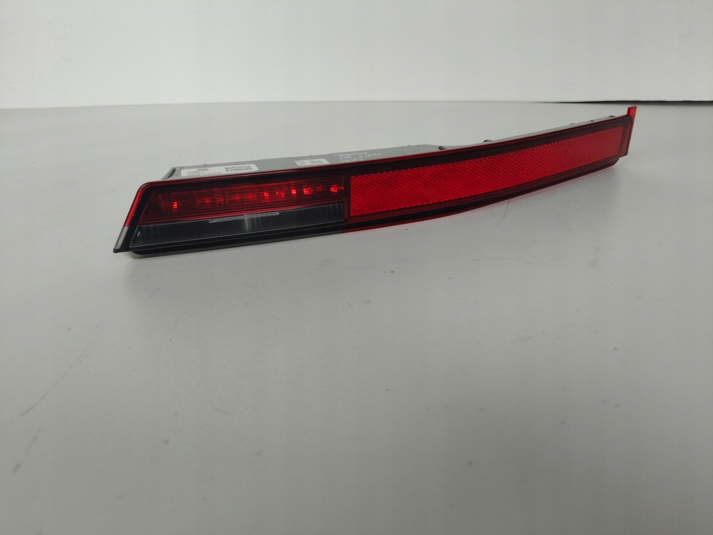 фото №1, Лампа правая задняя отражатель bmw ix i20