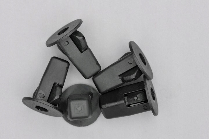 фото №6, Клипса подкрылок защита avensis aygo corolla yaris