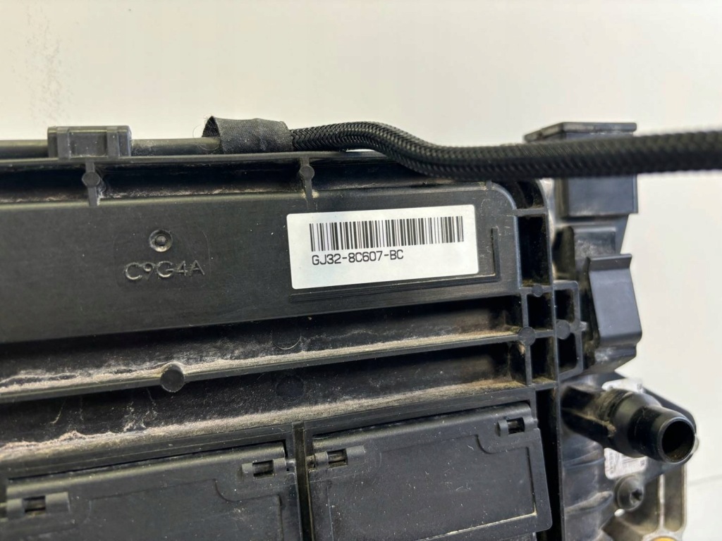 Комплект радиатор jaguar e-pace 2020 j9c319710aa Недорого