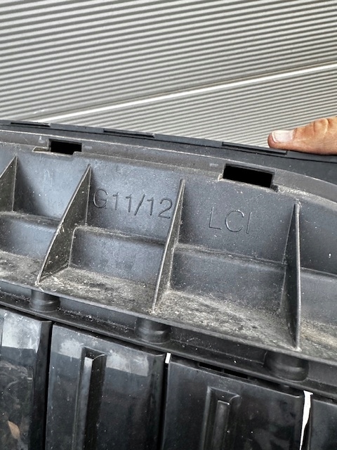 фото №8, Шторка воздуховод воздуха жалюзи bmw 7 g11 lci cała !