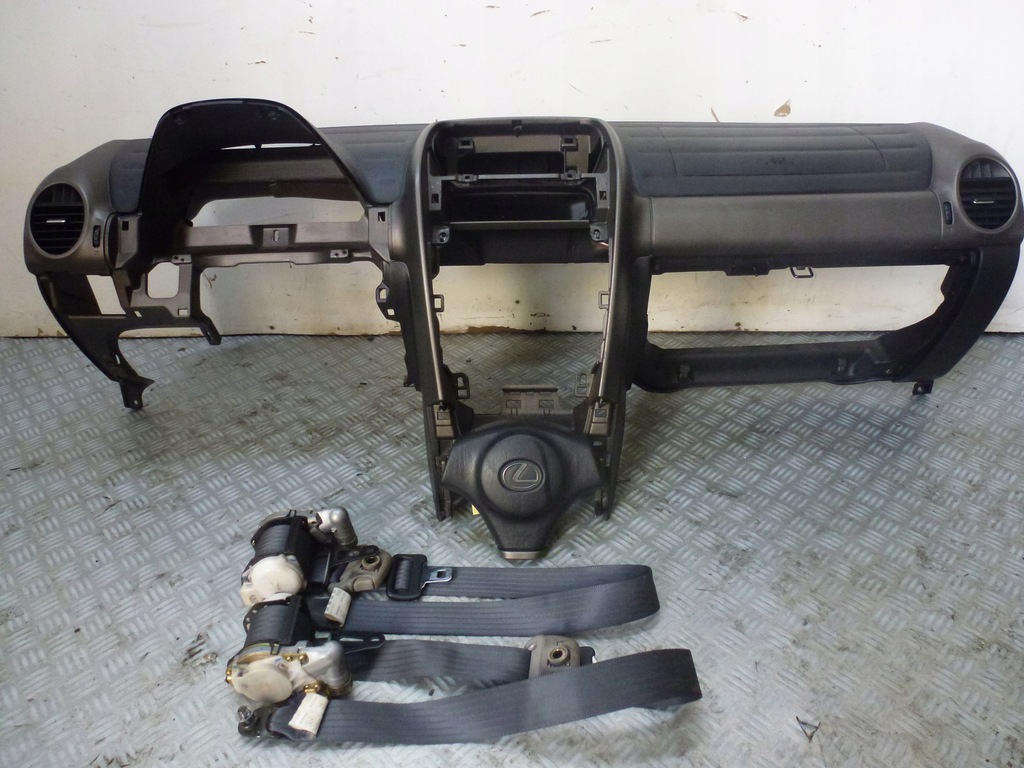 фото №1, Панель приладів консоль ремені подушка безпеки lexus is i 200 98-05 kpl