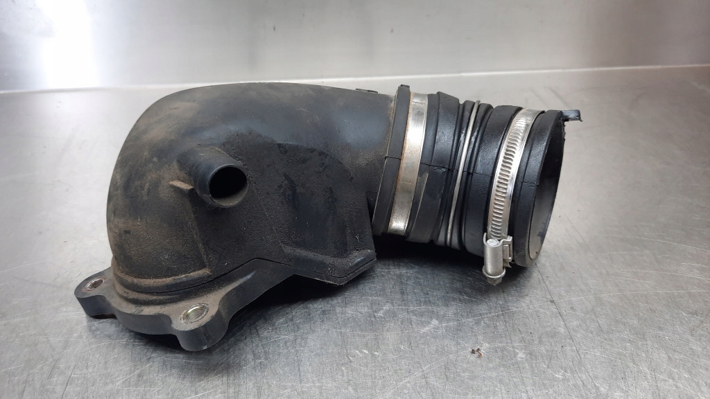 фото №5, Труба повітря a1111411204 mercedes c-klasa w203 2.0b 129km