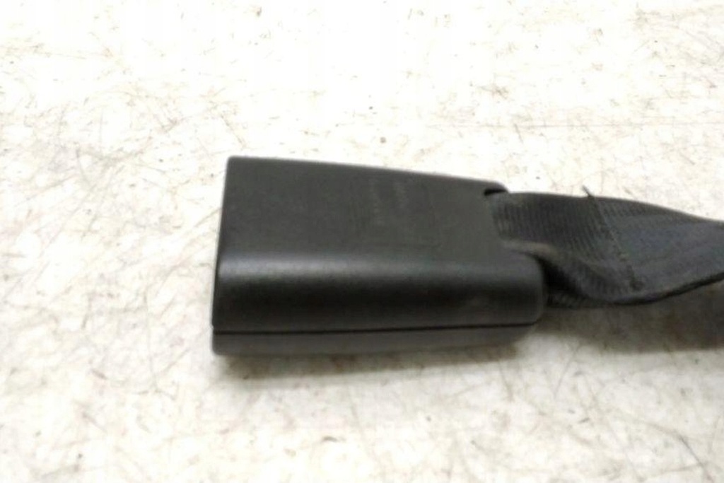 фото №7, Пряжка заднего правого сиденья alfa romeo gt 937_ 10447090 1.9l дизель