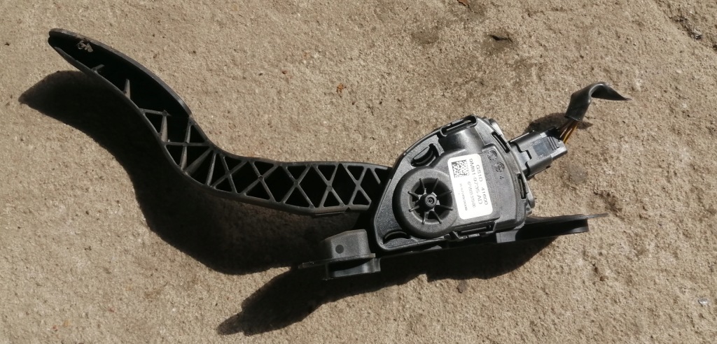 фото №1, Mazda 6 gh 08-12 педаль газа gs1d-41600