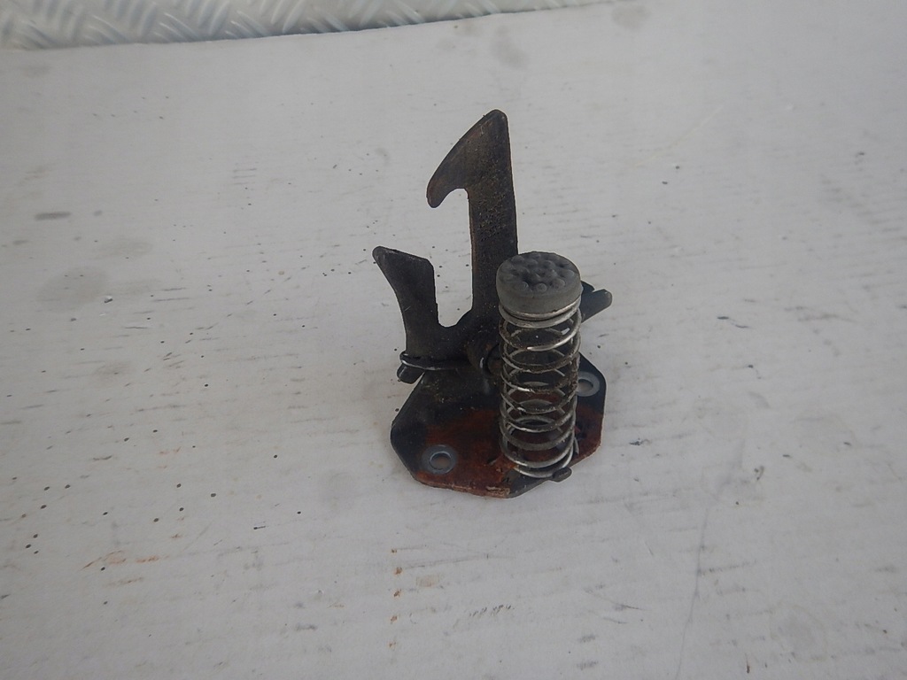 фото №1, Volvo v70 s60 i lift замок засувка капот перед