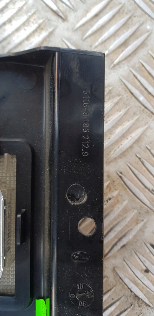 Bmw e39 защита бардачка пассажира 8159711 Оригинал