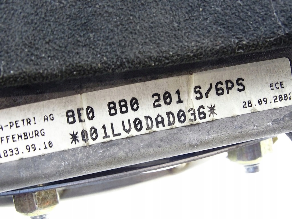 фото №12, Воздуховод подушка лепестки переключения alcantara audi rs6 c5 4b0419091cj 8e0880201s