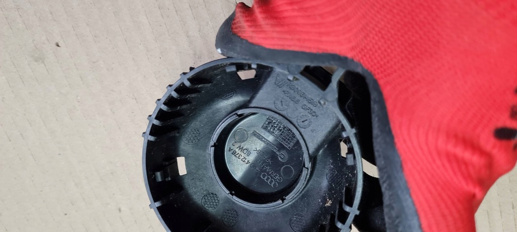 фото №7, Sq5 q5 80a заглушка накладка амортизатора 4m0412376a